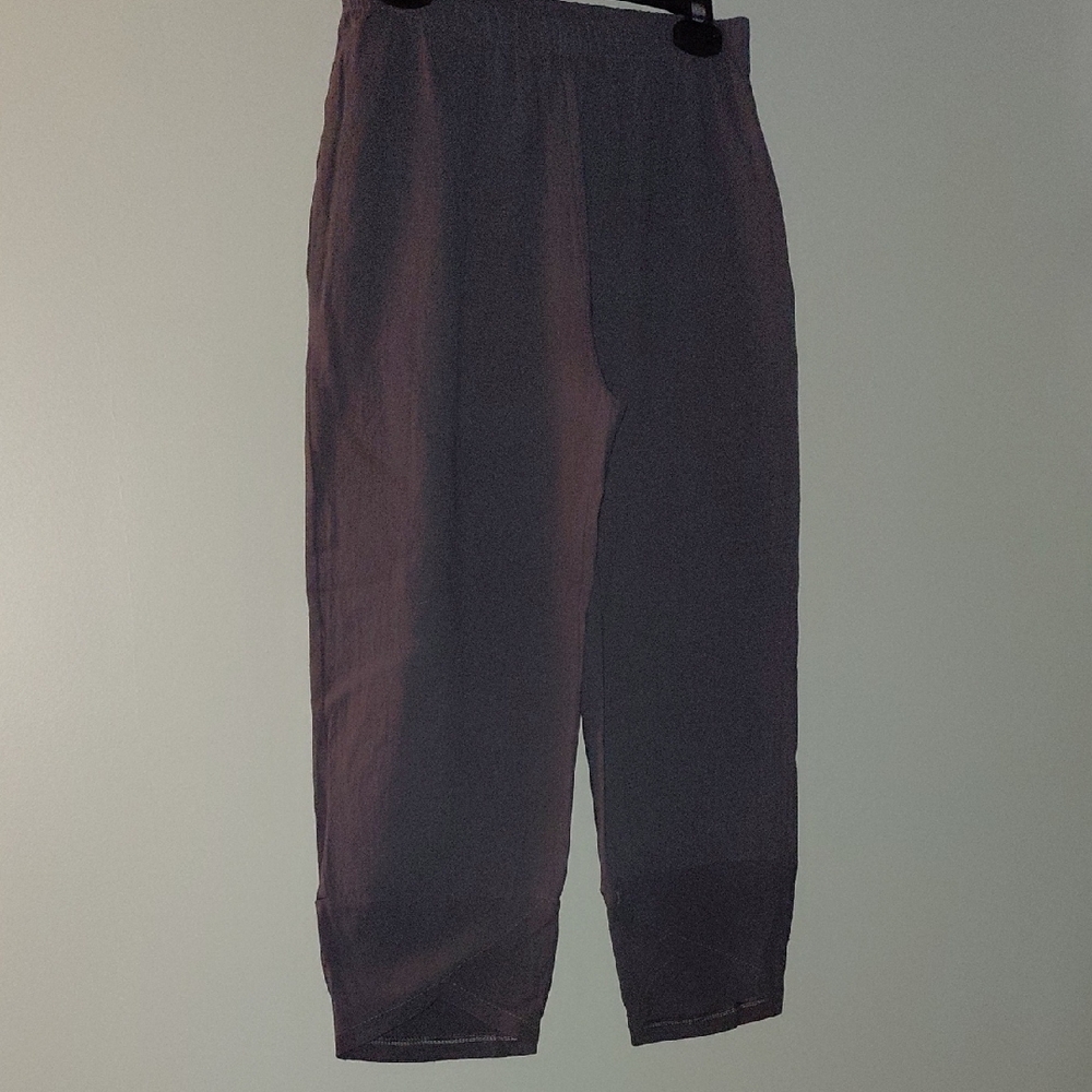 Gray Capris